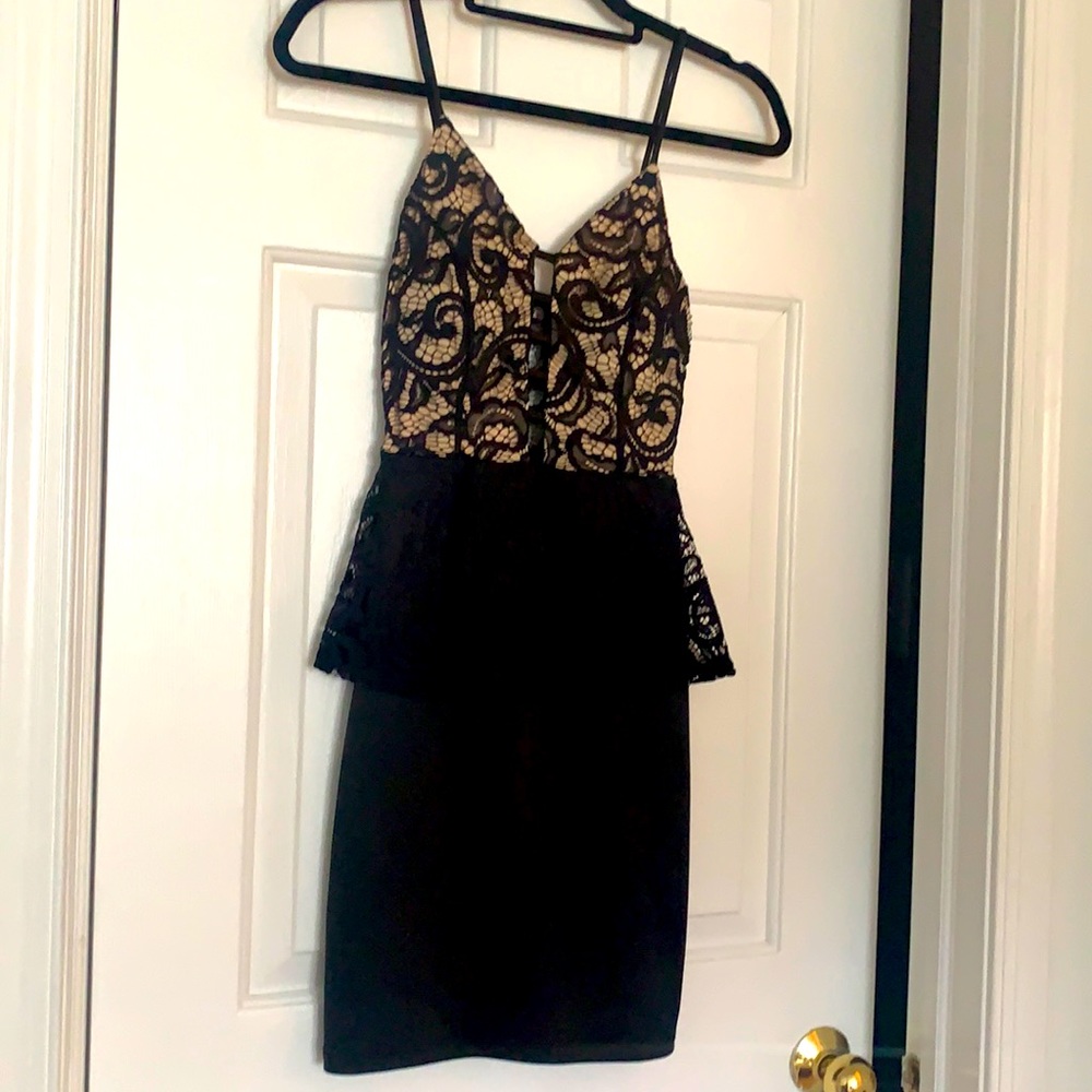 Black and nude sexy cocktail dress sz small